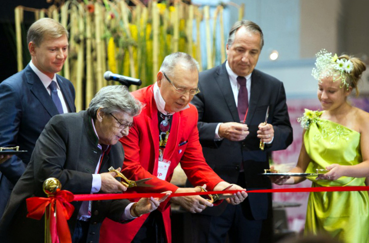 Российские Тюльпаны Оптом в Москве на выставке ЦВЕТЫ-2014